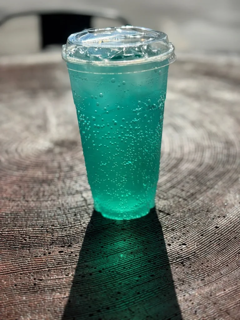 8e792ed44102220cc123d4fdd057338324ab216a-1